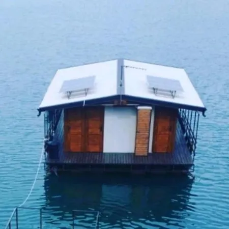 Apartmán Floating *